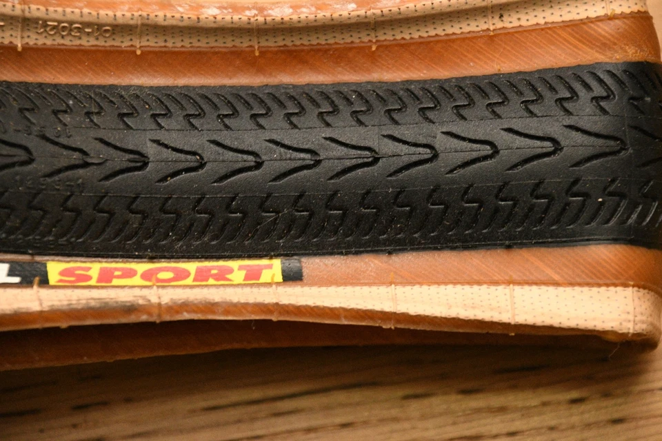 PNEUMATICO MICHELIN AXIAL SPORT 700 X 23C - Immagine 3 di 4