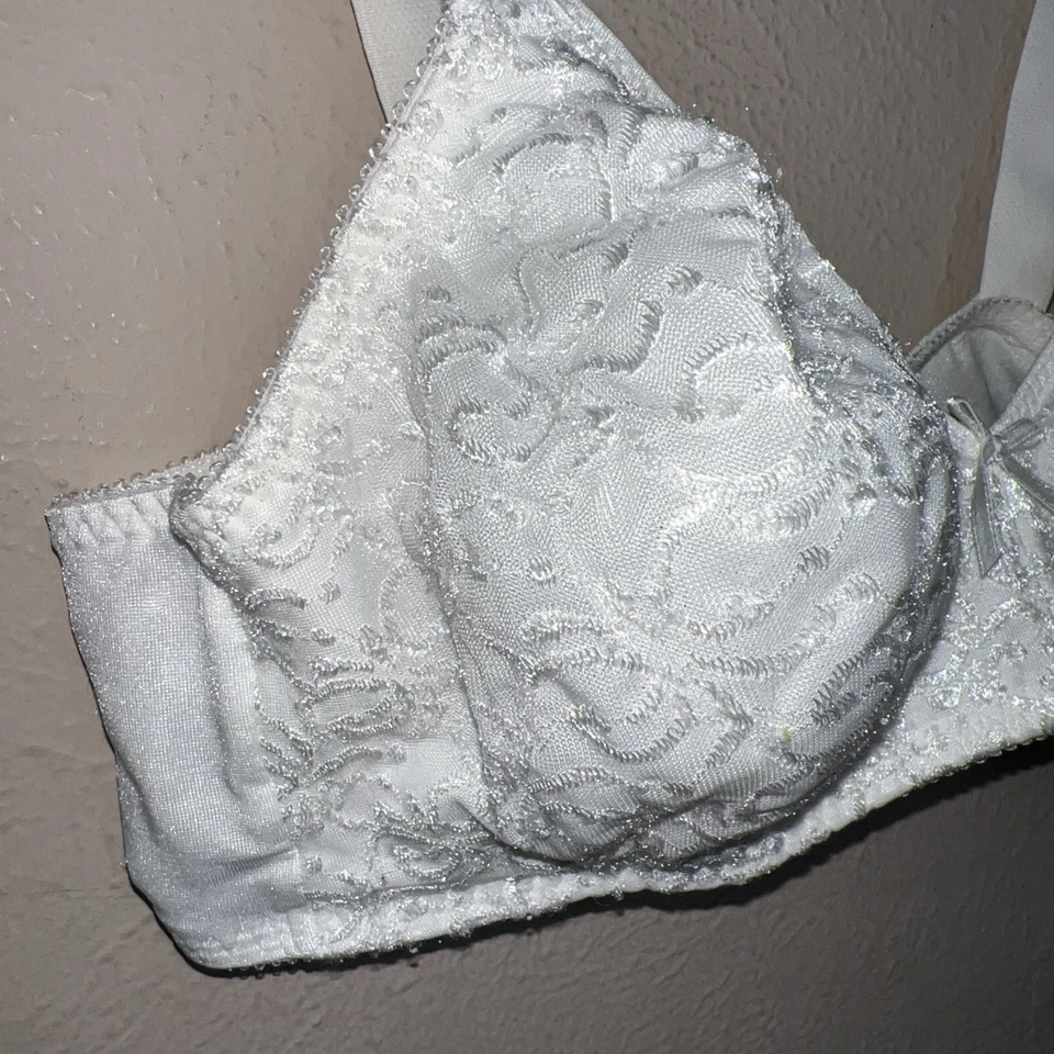 复古 HANES HER WAY G280 Second Skin 缎面蕾丝无钢丝 38C 白色文胸 — 第 4/4 张图片