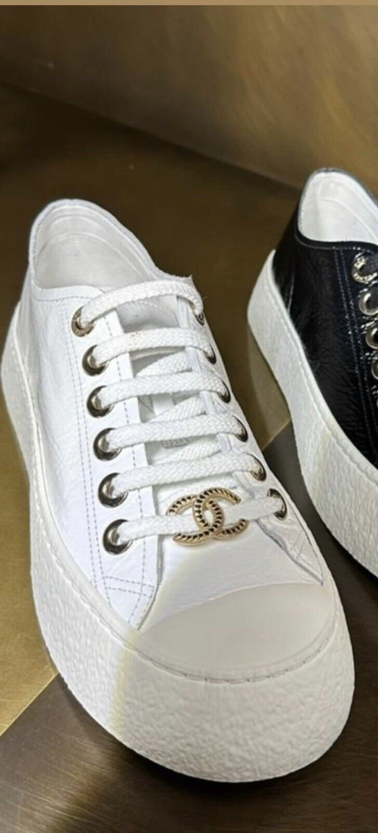 CHANEL White Sneakers runners trainers CC Logo, 37 | eBay CHANEL White Sneakers runners trainers CC Logo, 37 | eBay