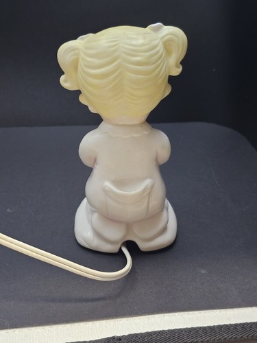Vintage 1983 Lefton Hand Painted Precious Blonde HairedPraying Girl Night Light - Picture 5 of 10