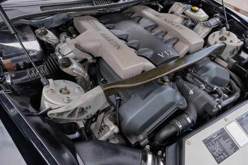2003 Aston Martin Vanquish V12, Excellent Condition and Low Miles - Picture 13 of 40