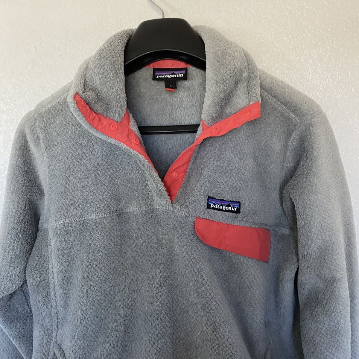 Patagonia Polartec Thermal Pro Gray w/Peach Trim 1/4 Snap Patagonia Polartec Thermal Pro Gray w/Peach Trim 1/4 Snap