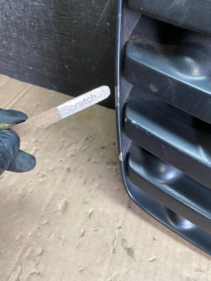 2003 2004 2005 Infiniti FX35 Grill Grille W/ Emblem Oem i7971 DG - Image 4 of 4