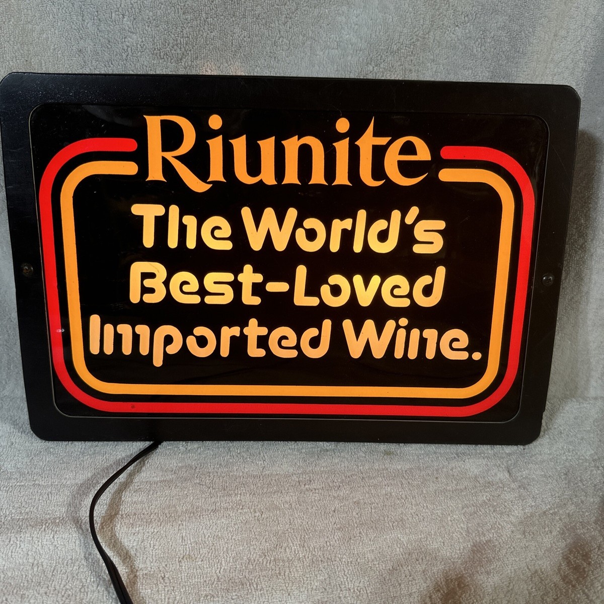 Riunite ワイン 電飾看板 バーサイン ヴィンテージ　1986　当時物 VINTAGE RIUNITE WINE LIGHT UP SIGN IMPORTED RIUNITE ON ICE | eBay