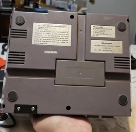 Vintage NES Console Bundle + 5 Games Donkey Kong Duck Hunt Vegas Dream More