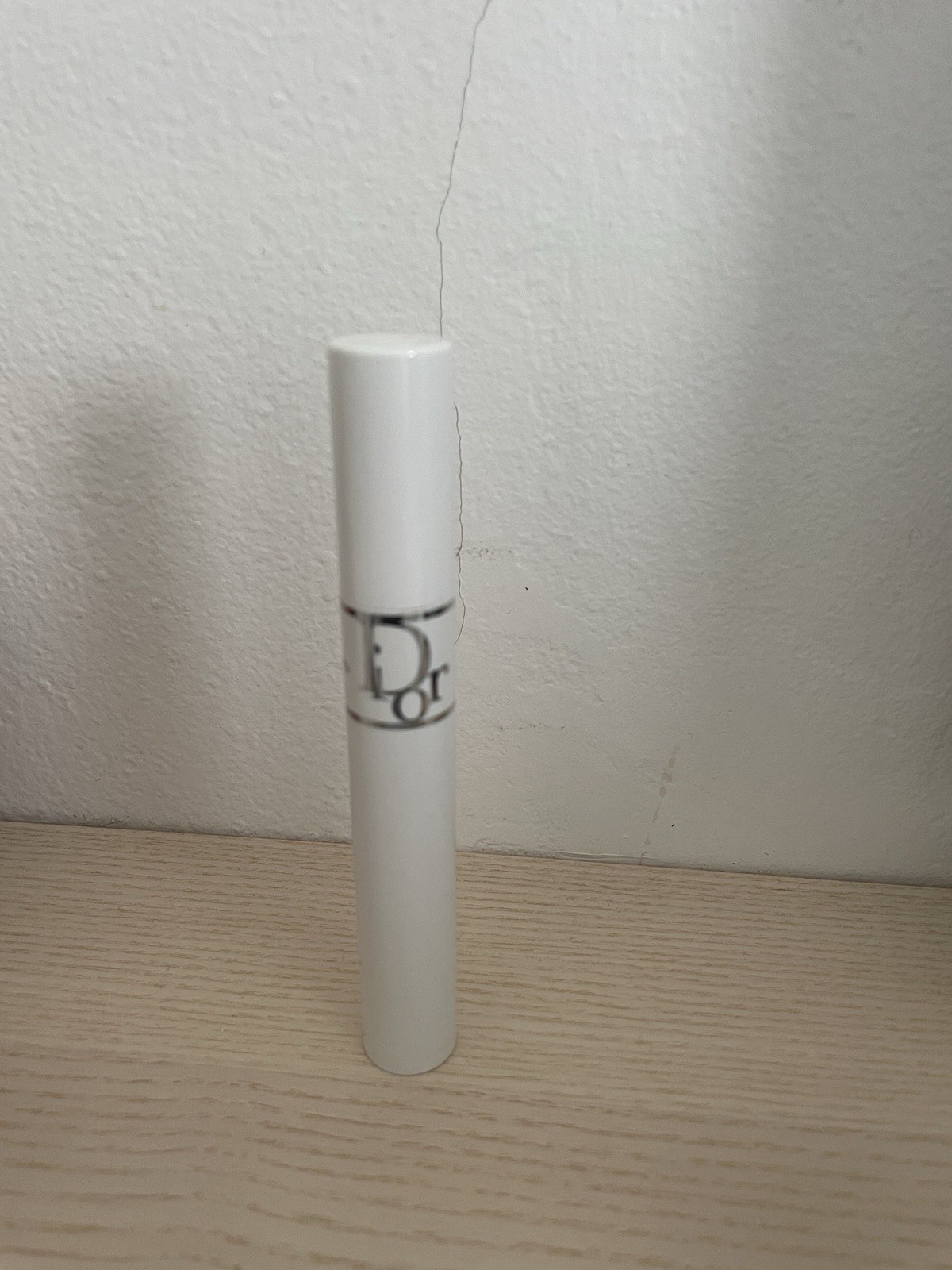 Dior Diorshow Maximizer 4D Lash Primer Serum 0.34 oz for Voluminous Lashes-image