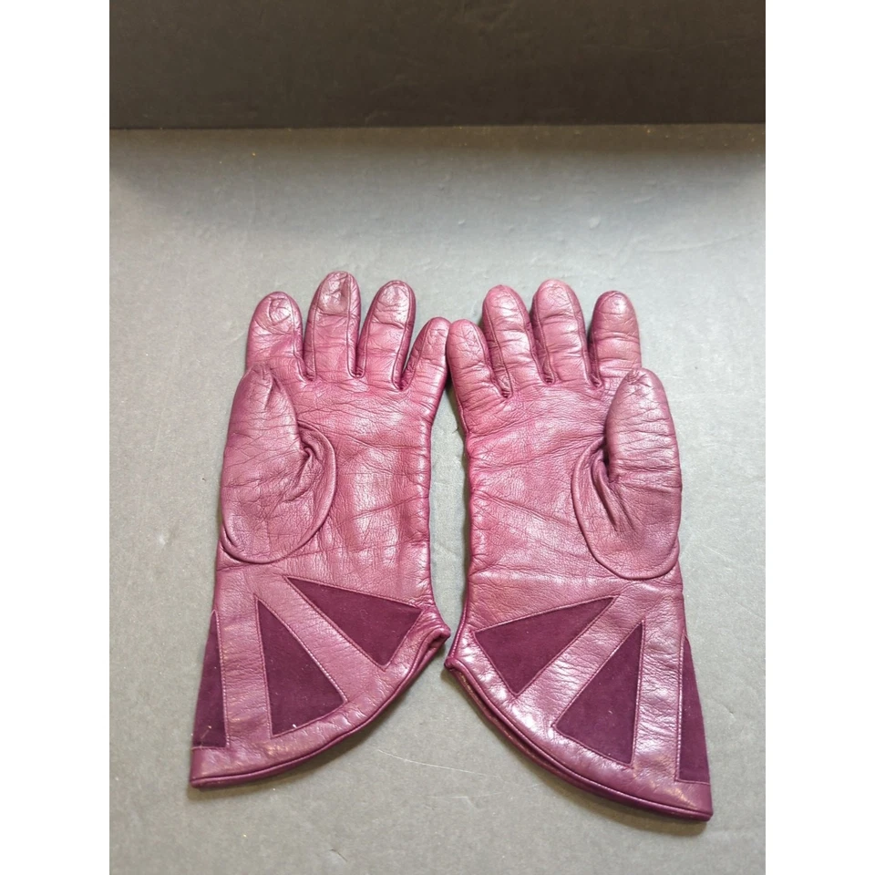 Фиолетовые кожаные/кашемировые женские перчатки сделано в Италии размер 7,5 Saks Fifth Ave - Изображение 2 из 4