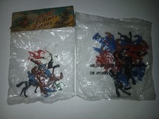 Jouets Anciens X2 Sachets Petits Indiens Cowboys Chevaux Made In Hong Kong