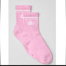 Alo Unisex Half-Crew Throwback Sock NWT Sweet Pink size medium