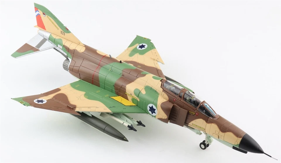 Hobby Master 1/72 F-4E Kurnass IDF/AF 201st (One) Sqn Tel Nof AB Israel HA19039 Foto 2 de 4