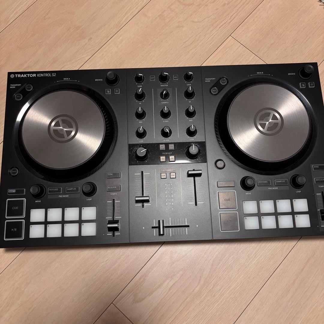TRAKTOR KONTROL S2 DJコントローラー 【公式通販】