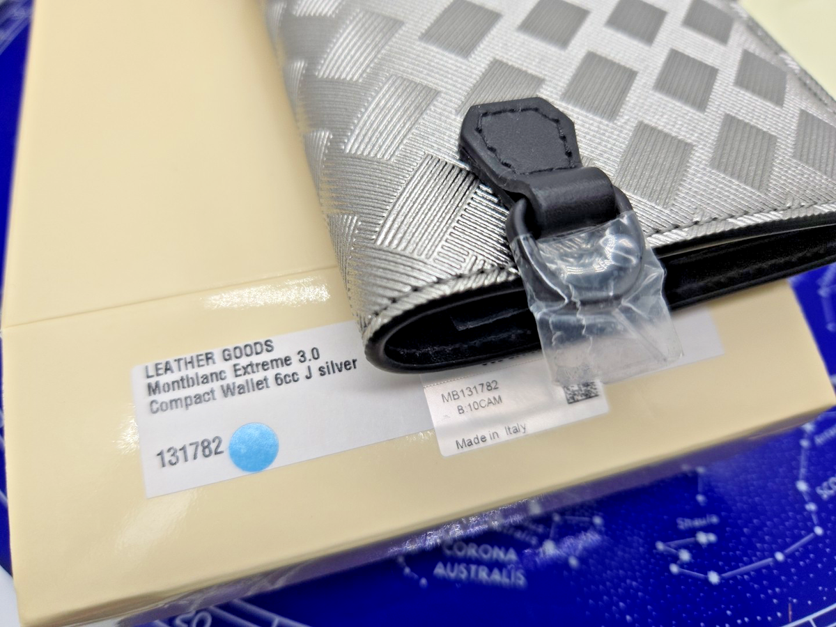m $405 MSRP - Montblanc 131782 Silver Compact Wallet Extreme 6cc | eBay パック・フェイスマスク