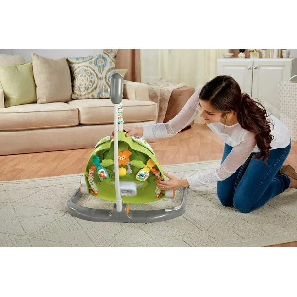 Fisher-Price® Woodland Friends Space Saver Jumperoo em Verde - Imagem 4 de 4
