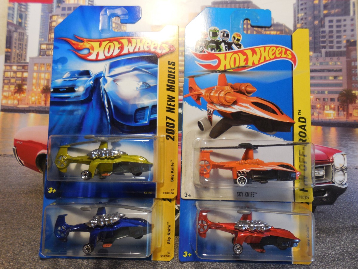 Hot Wheels SKY KNIFE LOT 4 NEW MODELS OFF-ROAD STUNT CIRCUIT