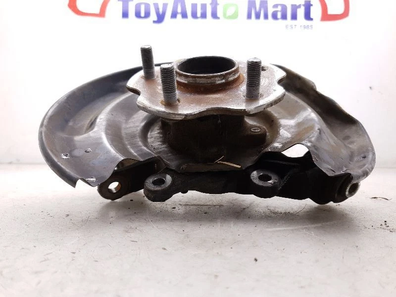 11-17 LEXUS CT200H LADO PASAJERO TRASERO DERECHO HUSILLO NUDILLO  Foto 3 de 4