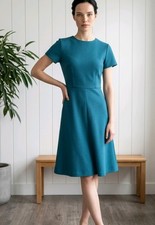 Ann Taylor Blue Solid Knit A-Line Dress Zip Round Neck Short Sleeve Knee 4P