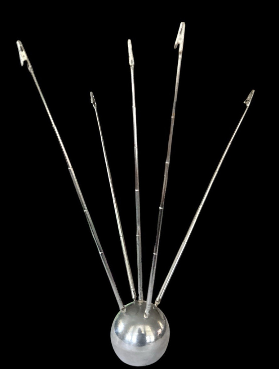 MCM Sputnik Atomic Chrome Telescoping Antennas Cards Photos Memos Clips Grips