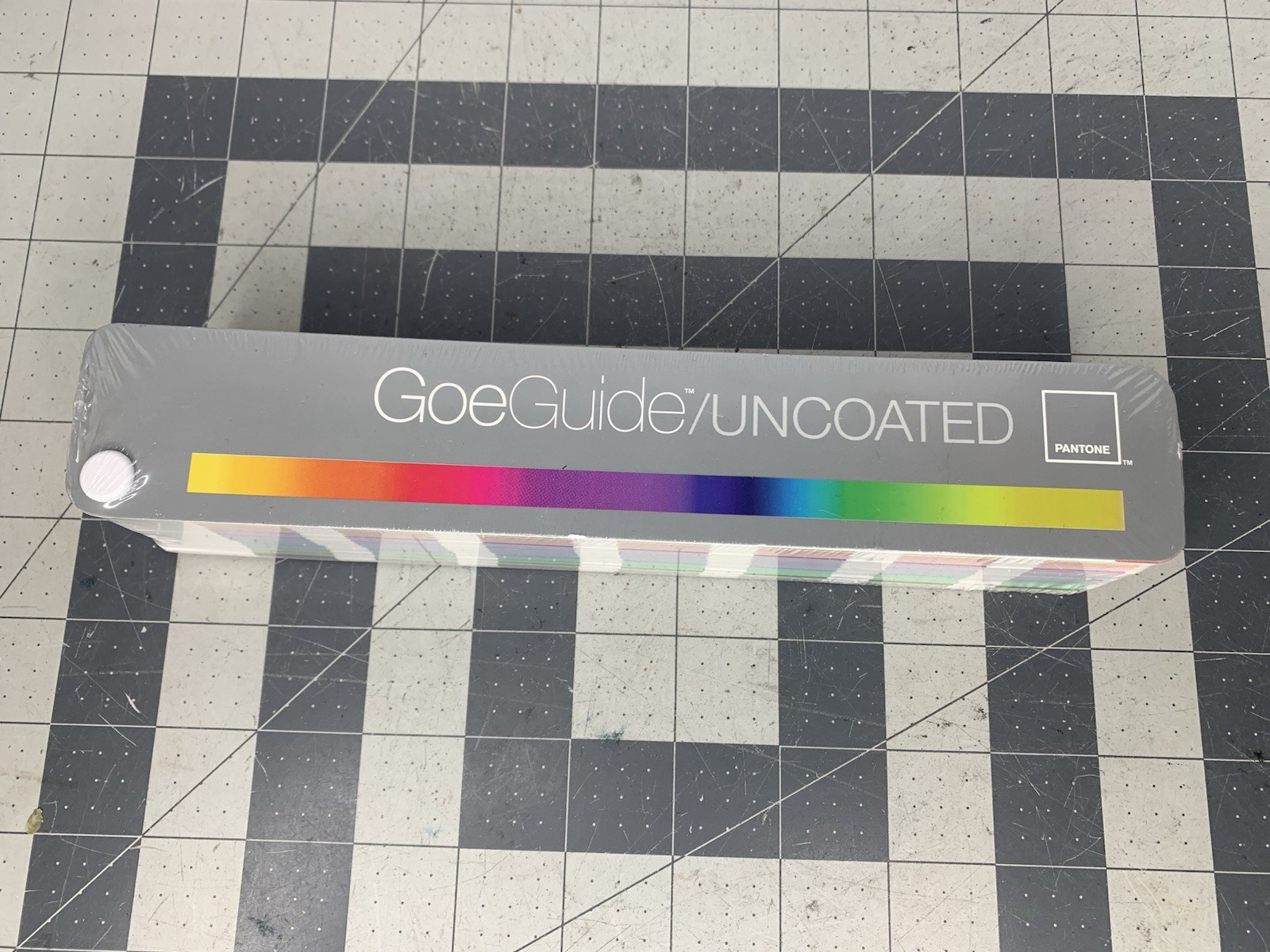 Pantone Formula Goe Guide, Uncoated - New Sealed (B2)