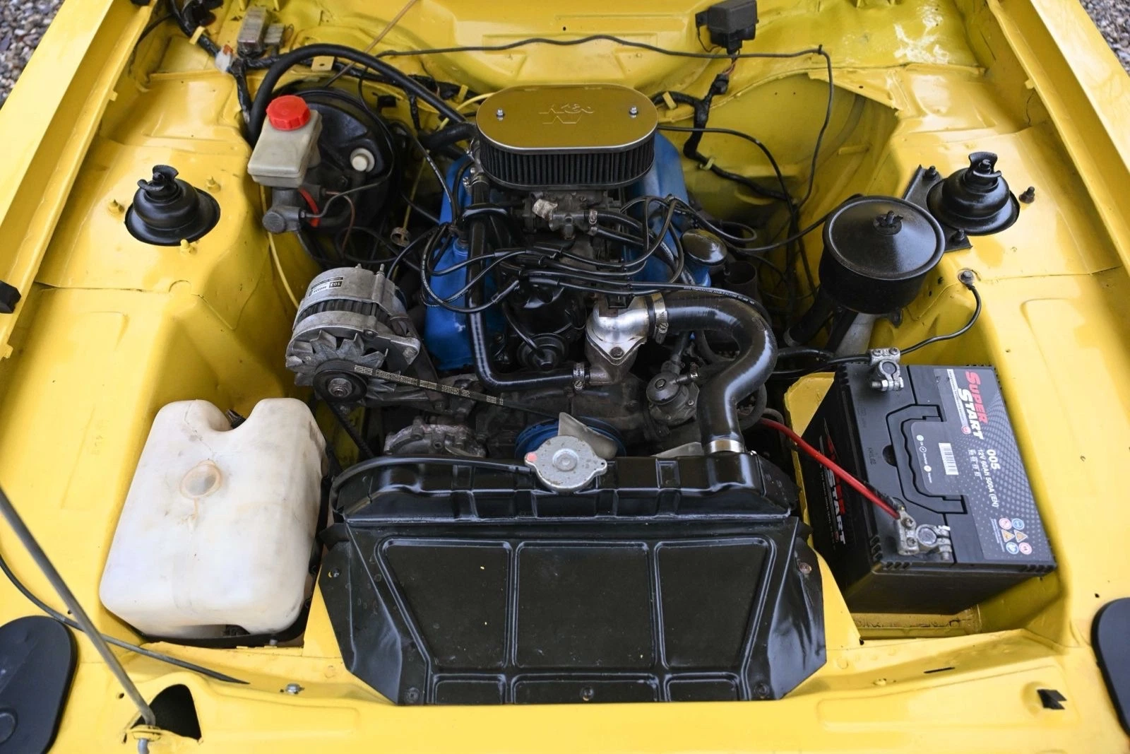 ford capri MK3 3.0S signal yellow just had a full repaint - Picture 10 of 24