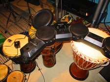 Simmons SD100 with cord electric drums
