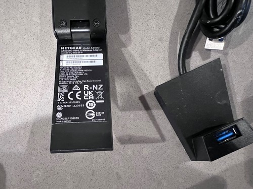 Adaptateur USB 3.0 NETGEAR Nighthawk WiFi 6 ou 6E en l'état (A8000) - AXE3000 - Photo 2/2