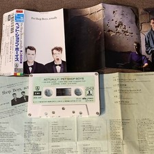 PET SHOP BOYS Actually JAPAN CASSETTE TAPE ZP28-5507 w/fold-out PS INSERT 1987