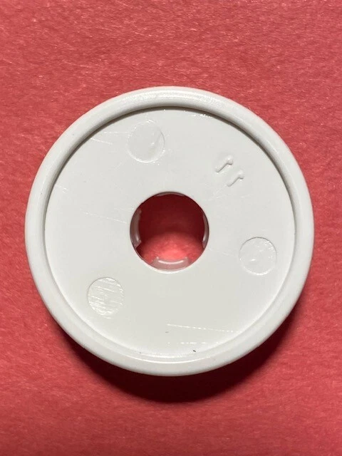 Kenmore Small Universal Spool Cap Fits Many Models - #822019509 - Image 3 of 4