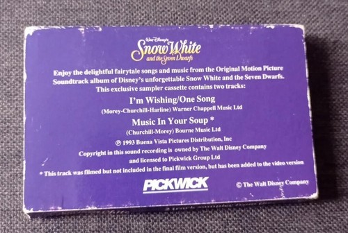 Snow White audio cassette 2 track sampler Disney memorabilia Woolworths - Picture 2 of 3