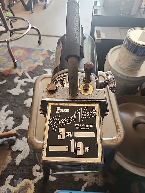 JB Industries 2-Stage Fast Vac DV-85 vacuum pump. Used, Condition: Working UNIT