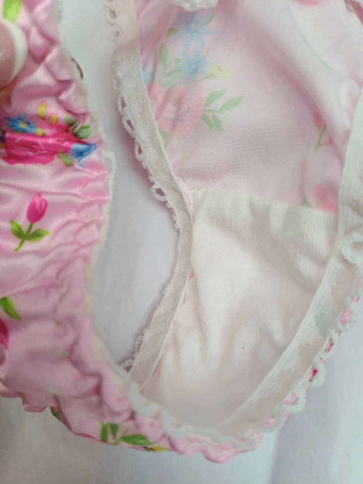 Sweet Vintage Floral Style Ditsy Silky Satin Thong Panties Knickers Sissy M 10 - Image 2 of 4