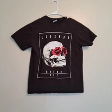 Delta Apparel Mens Short Sleeve Shirt Legends Never Die Preshrunk Black Size L