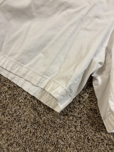 Kim Rogers White Bermuda Shorts. Size: 16. - Picture 12 of 13