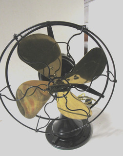 Century Oscillating Brass Blade Electric Fan Restored 10 inch Cage Mulit Speed