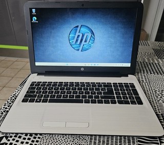 HP PC portable 15 6" Core i5 6200U SSD 500 Go Windows 11 AZERTY Webcam