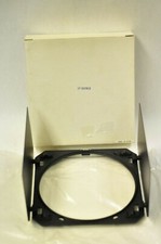 Barndoor for flashhead. Diameter of the flash head needs to be 7" diameter. NOS