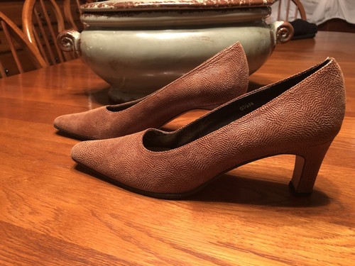 Vaneli 6.5 Narrow Cognac Suede Pumps | eBay