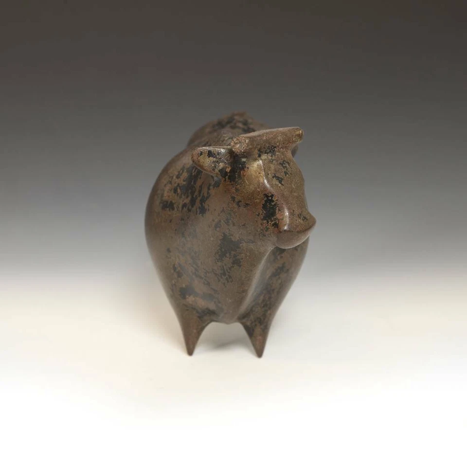 ESCULTURA JAPONESA DE HIERRO FUNDIDO VINTAGE VACA ARTE DECORATIVO JAPÓN SIGLO XX. Foto 3 de 4