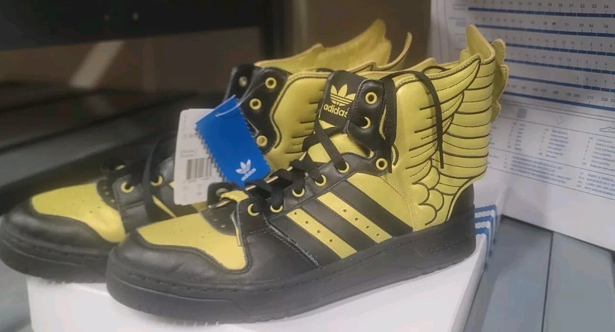 Preços baixos em adidas Wings 2.0 x Jeremy Scott - G44824 | eBay