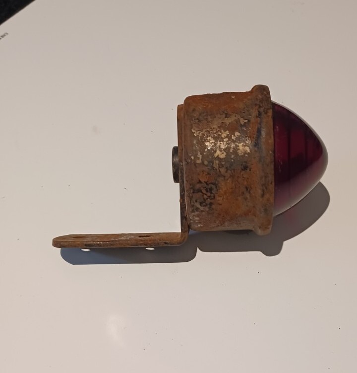 VINTAGE STOP LIGHT GLASS RED HOUSING ANTIQUE WITH BRACKET ORIGINAL | eBay