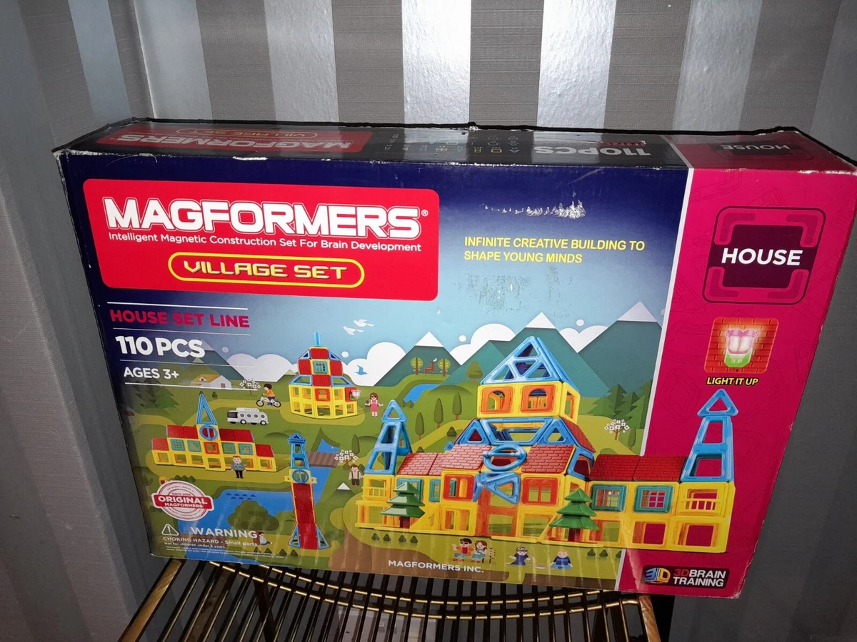 MAGFORMERS VILLAGE SET HOUSE SET LINE 110 PIECES LIGHT IT UP BRAIN TRIANER
