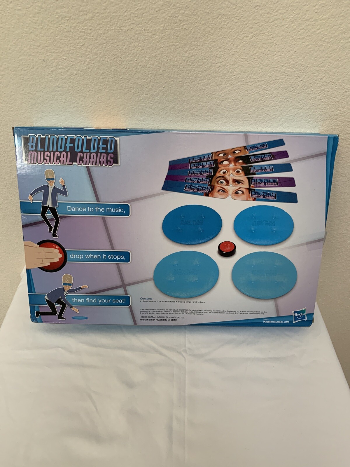 Ellen Blindfolded Musical Chairs Interactive Party Hilarious Board Game