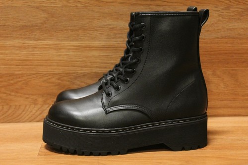 steve madden betty combat boots