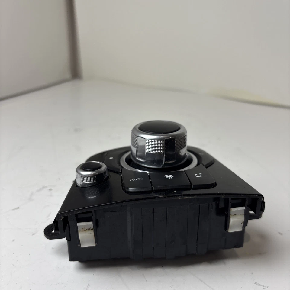 MAZDA 3 2015 consola central radio navegación interruptor de control BHN166CM0C fabricante original Foto 4 de 4