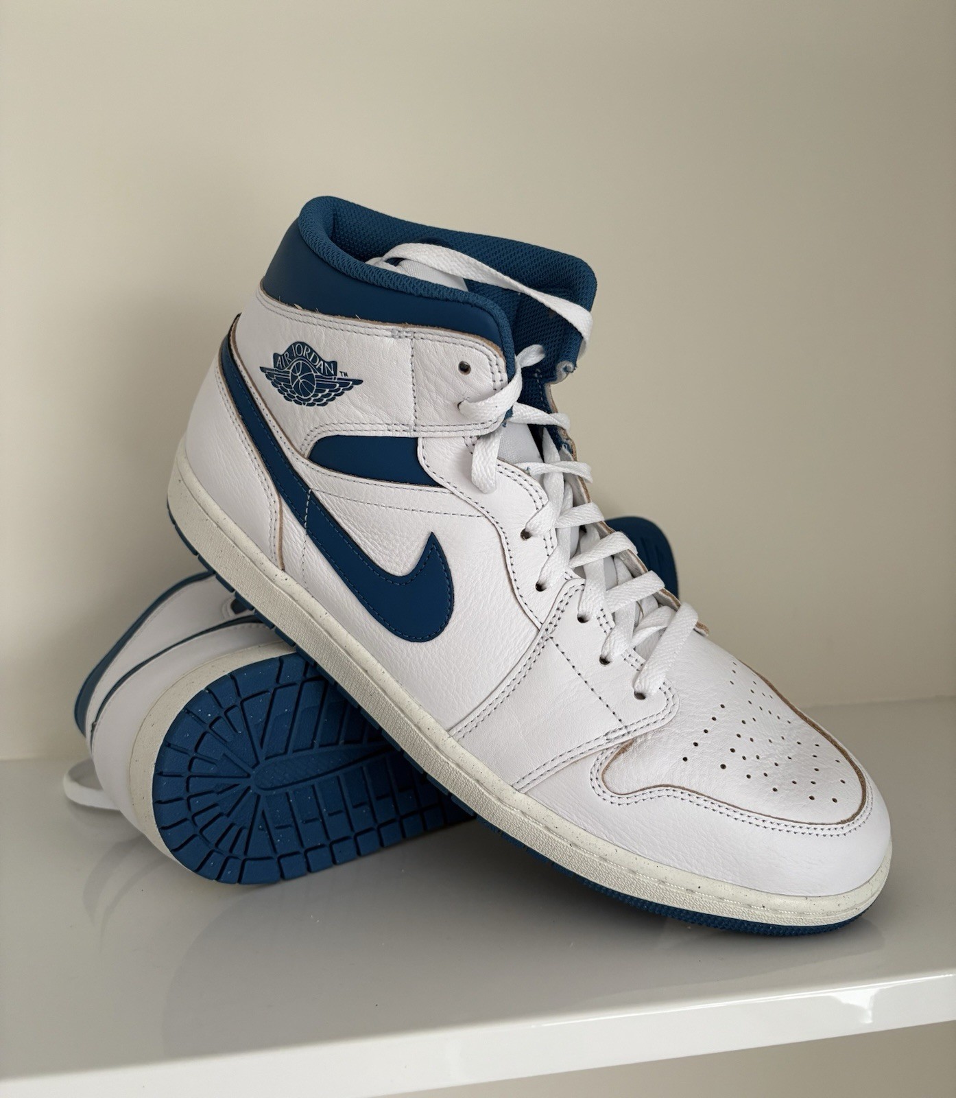 Nike Air Jordan 1 Mid SE White Blue Sail Mens Sneakers FN5215 141