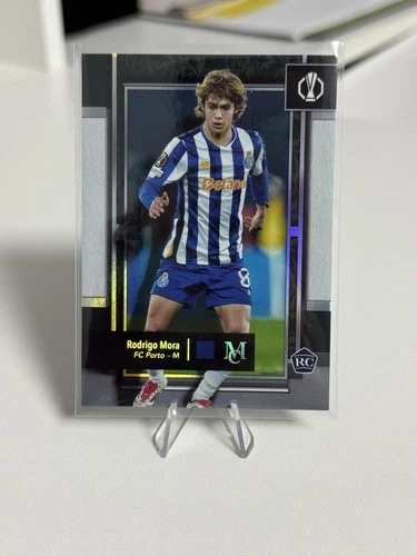 2024-25 Topps Museum Collection Uefa Club Competitions - Rodrigo Mora #35
