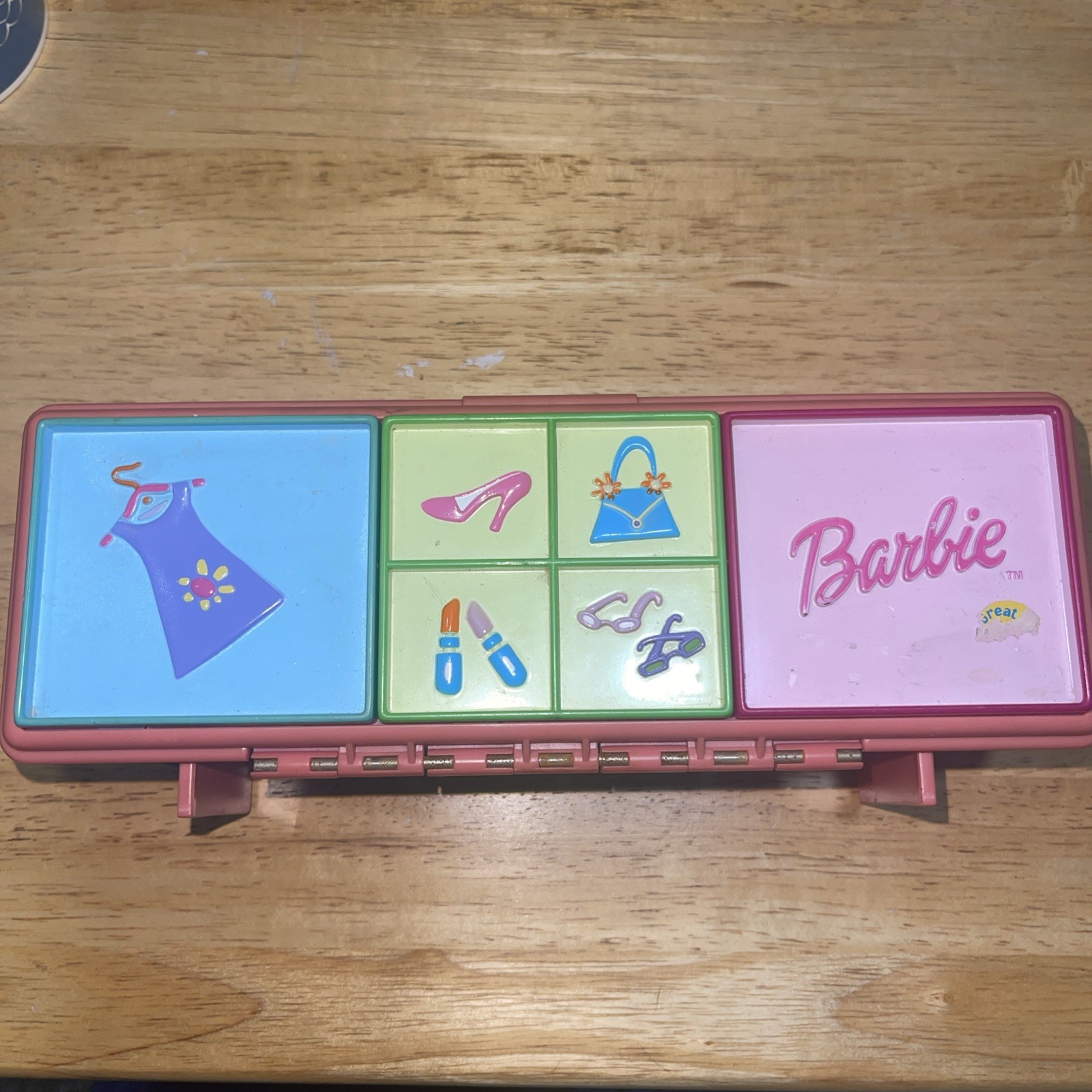 Vintage 1999 Barbie Tara Toy Barbie Accessory Case Storage Organizer please read