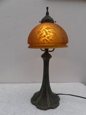 Lampe Art Nouveau Pâte de verre sur pied fonte