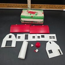 Vintage Plasticville BN-1 Barn Kit With Box Complete and Never Glued