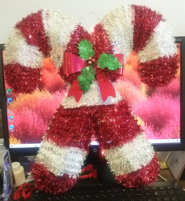 19" CHRISTMAS HOLIDAY HANGING TINSEL CANDY CANE RED & WHITE W/RED BOW ...