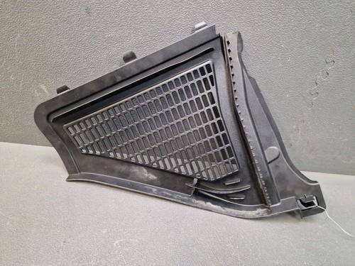 Wiper trim